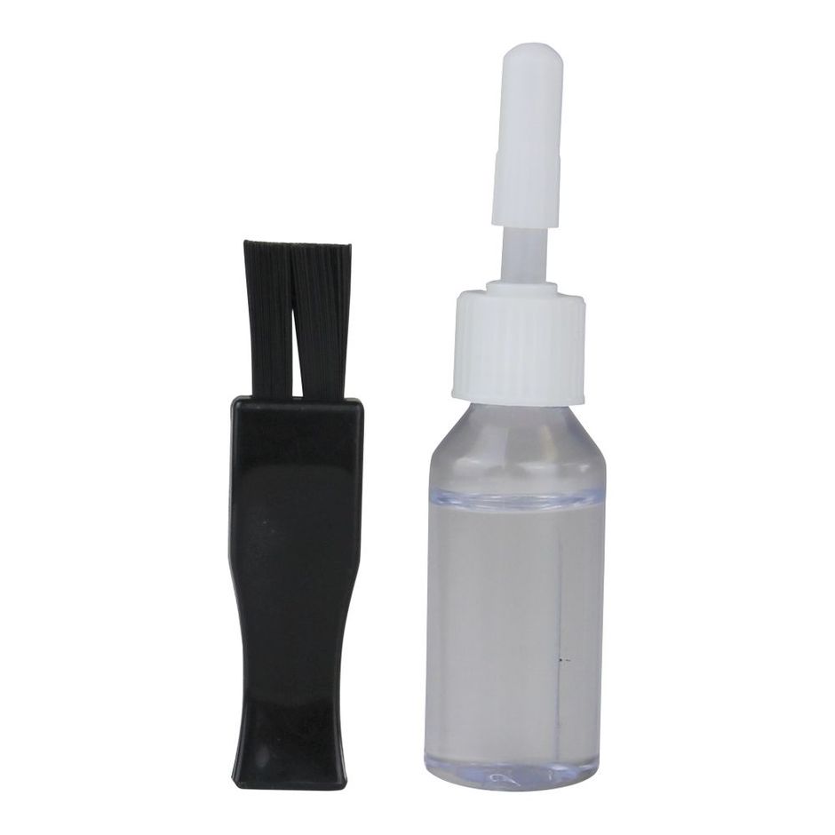 Clipper Oil and Cleaning Brush